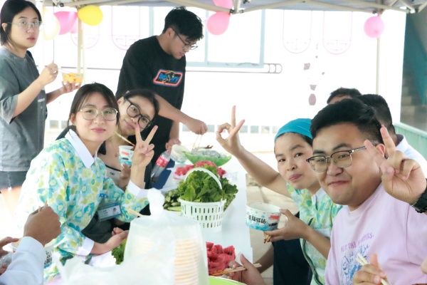 ��ůʢ�ģ����c����|��Ժ���ՆT�����Օ�(hu��)�����_(k��i)Ļ!